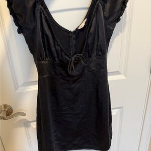 La Hearts Elegant Black Chemise